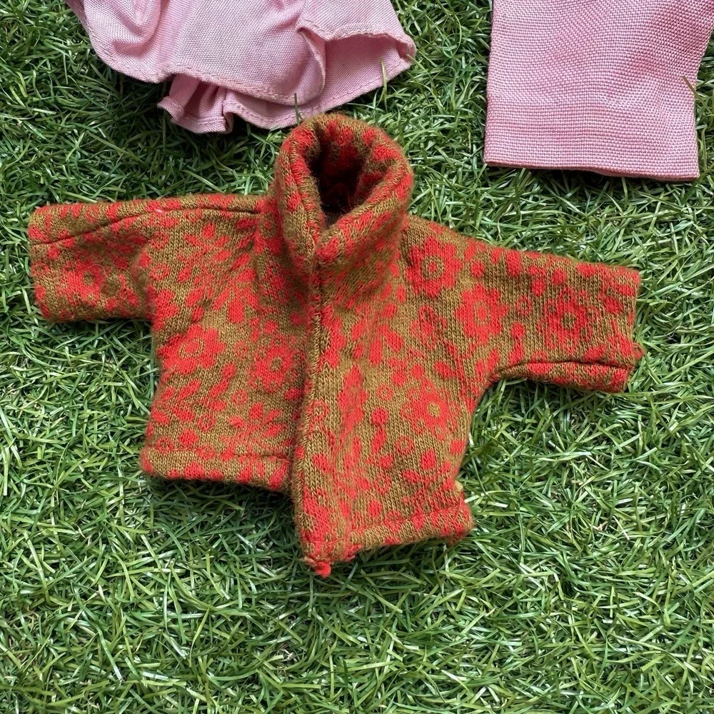 Vintage‎ 70s Barbie Clothing Lot of 7 Pieces Dresses Skirt Jackets Pink
